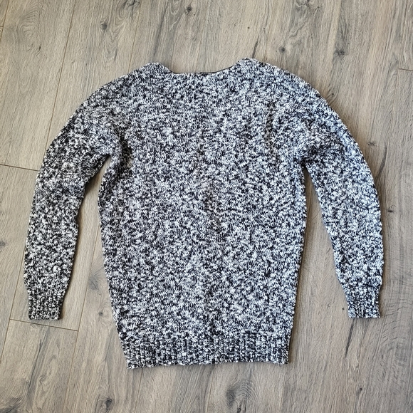 Merona Cardigan Black & White {Small} - Picture 11 of 12